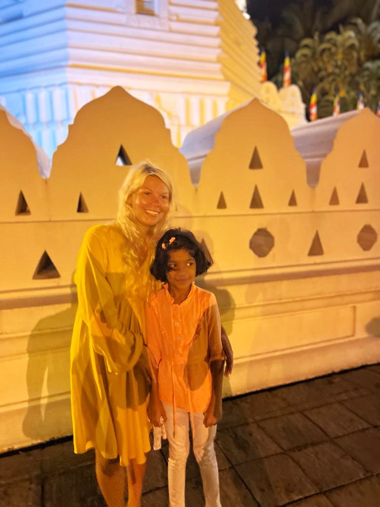 Встреча со Шри-Ланкой забираем из любого города Шри-Ланки (6/27)