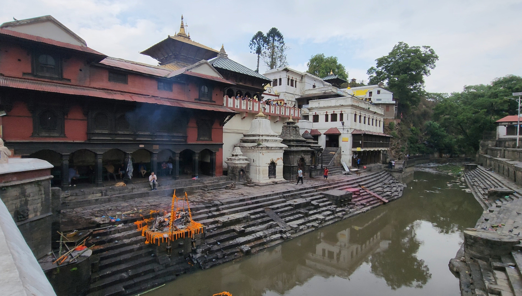 Золотое ожерелье Непала (11/79)