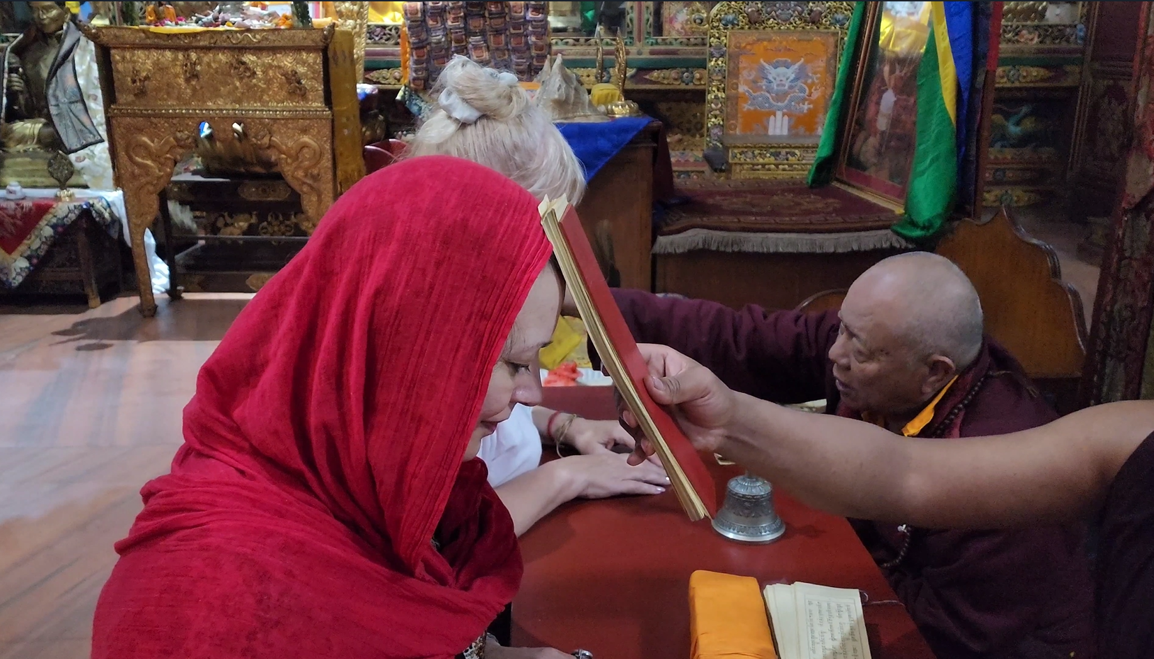 Золотое ожерелье Непала (16/79)