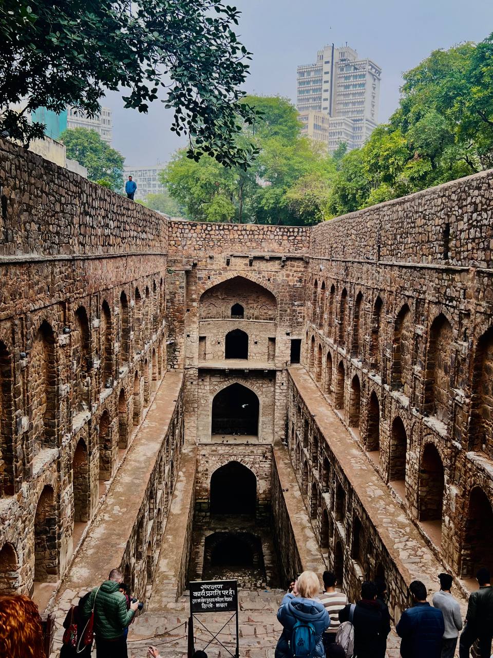 Индия: две даты: Ночь Шивы (10-20.02) и Фестиваль Холи (2-12.03) (5/94)