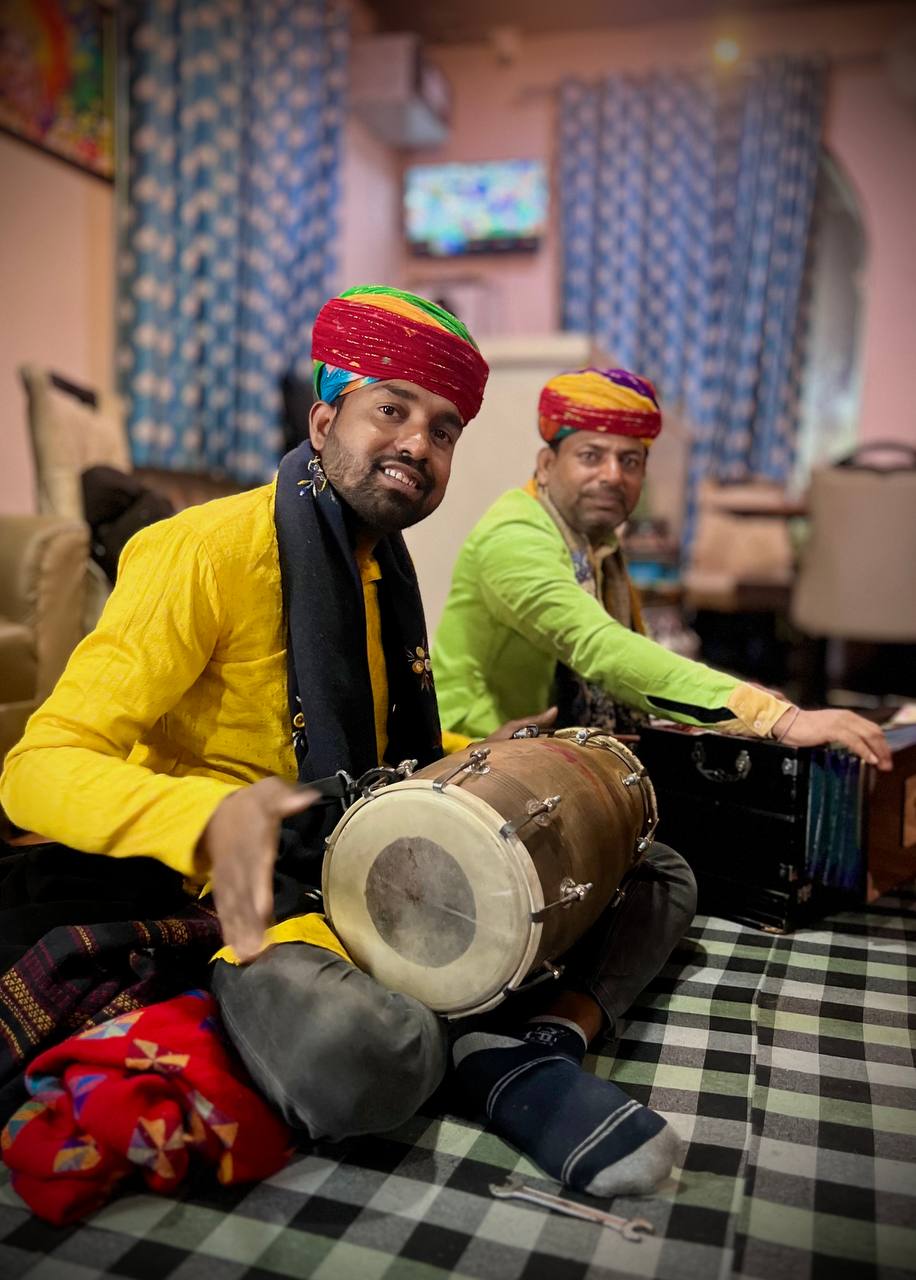 Индия: две даты: Ночь Шивы (10-20.02) и Фестиваль Холи (2-12.03) (6/94)