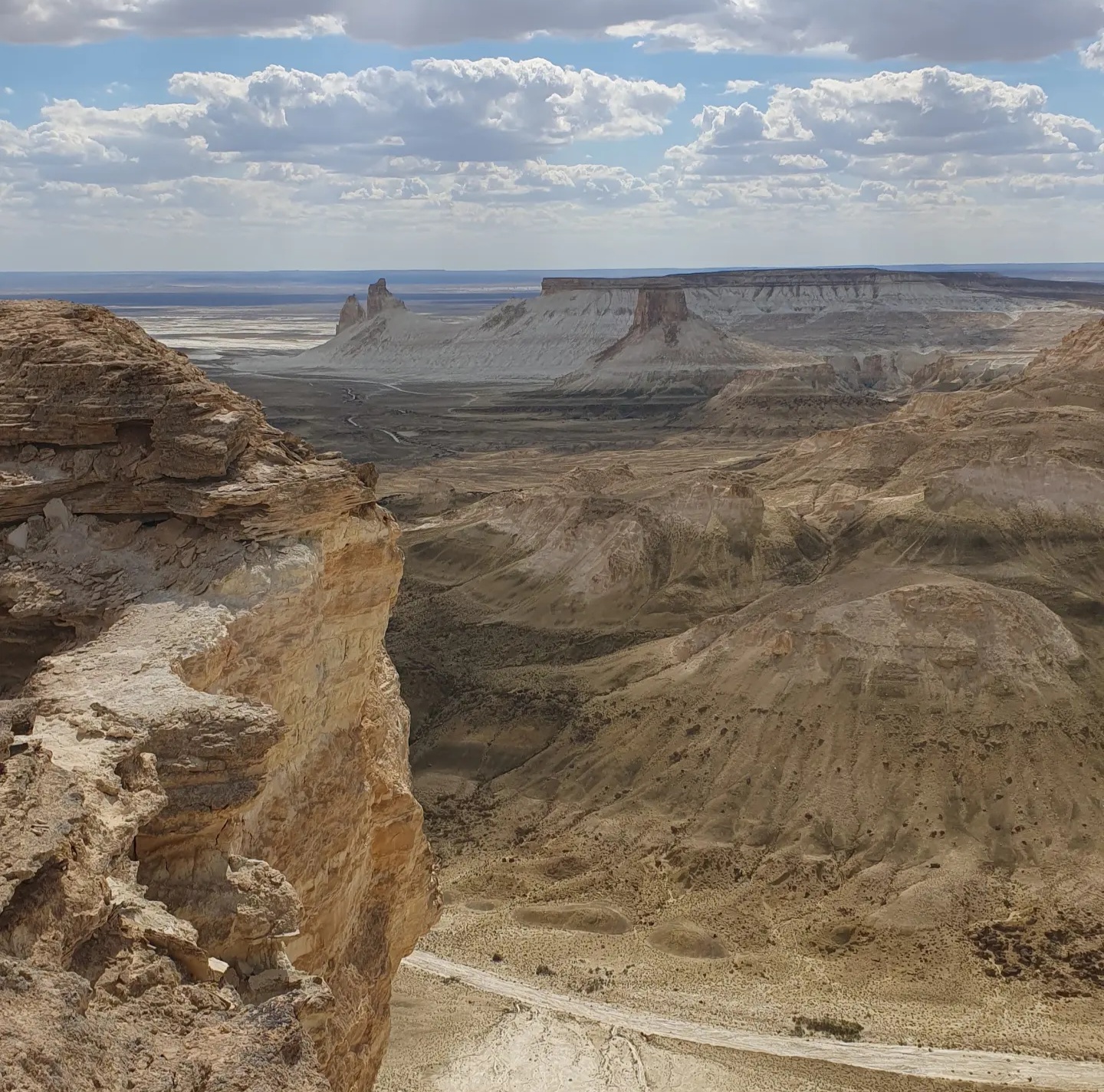 Необычные пейзажи Мангистау Джип-тур 2дня (ночевка в этноауле) (4/21)