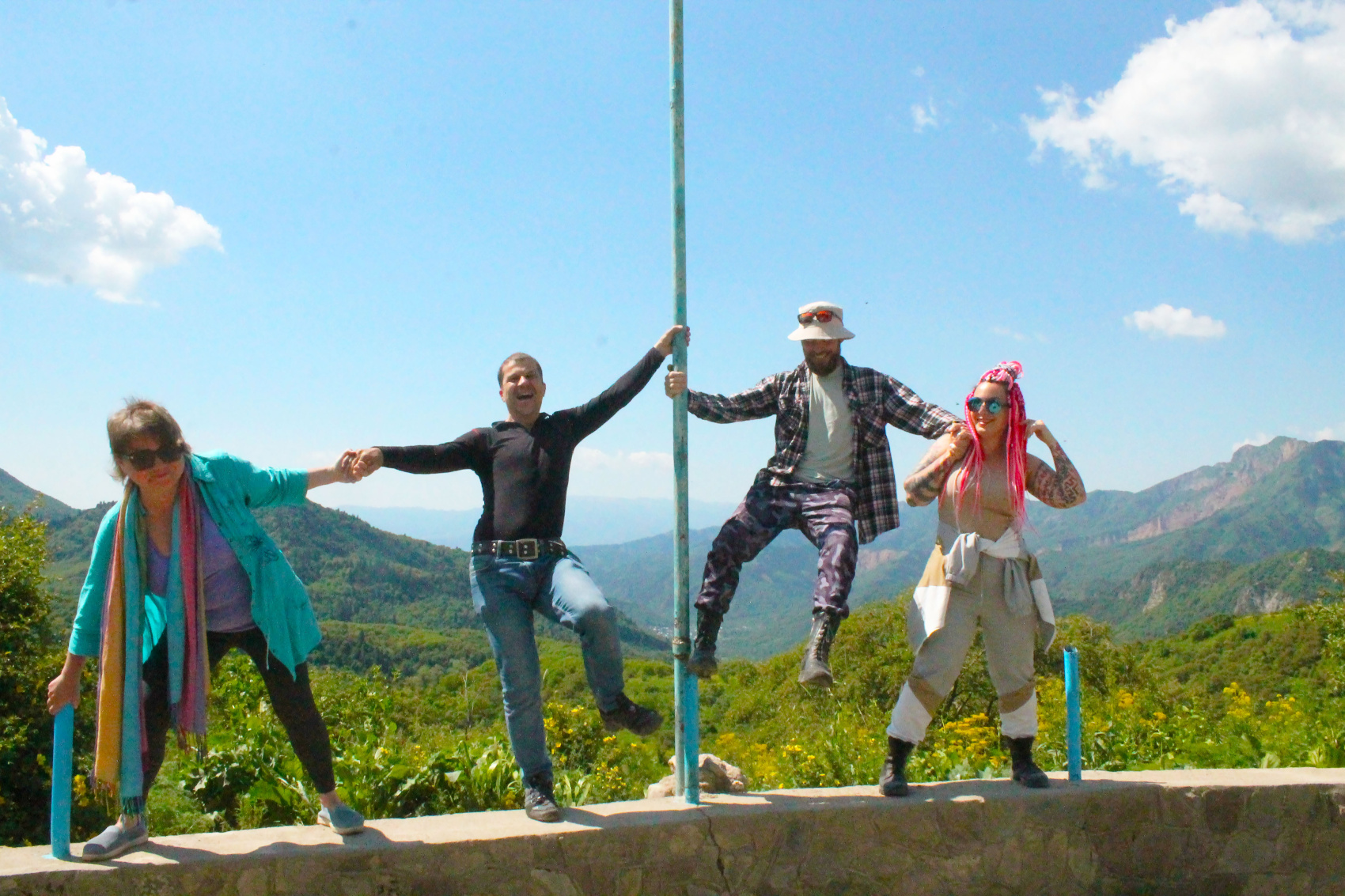 Vip Кыргызстан: лучшие локации, юрты, хендмейд, кони, манты & плов. Всё включено (8/39)