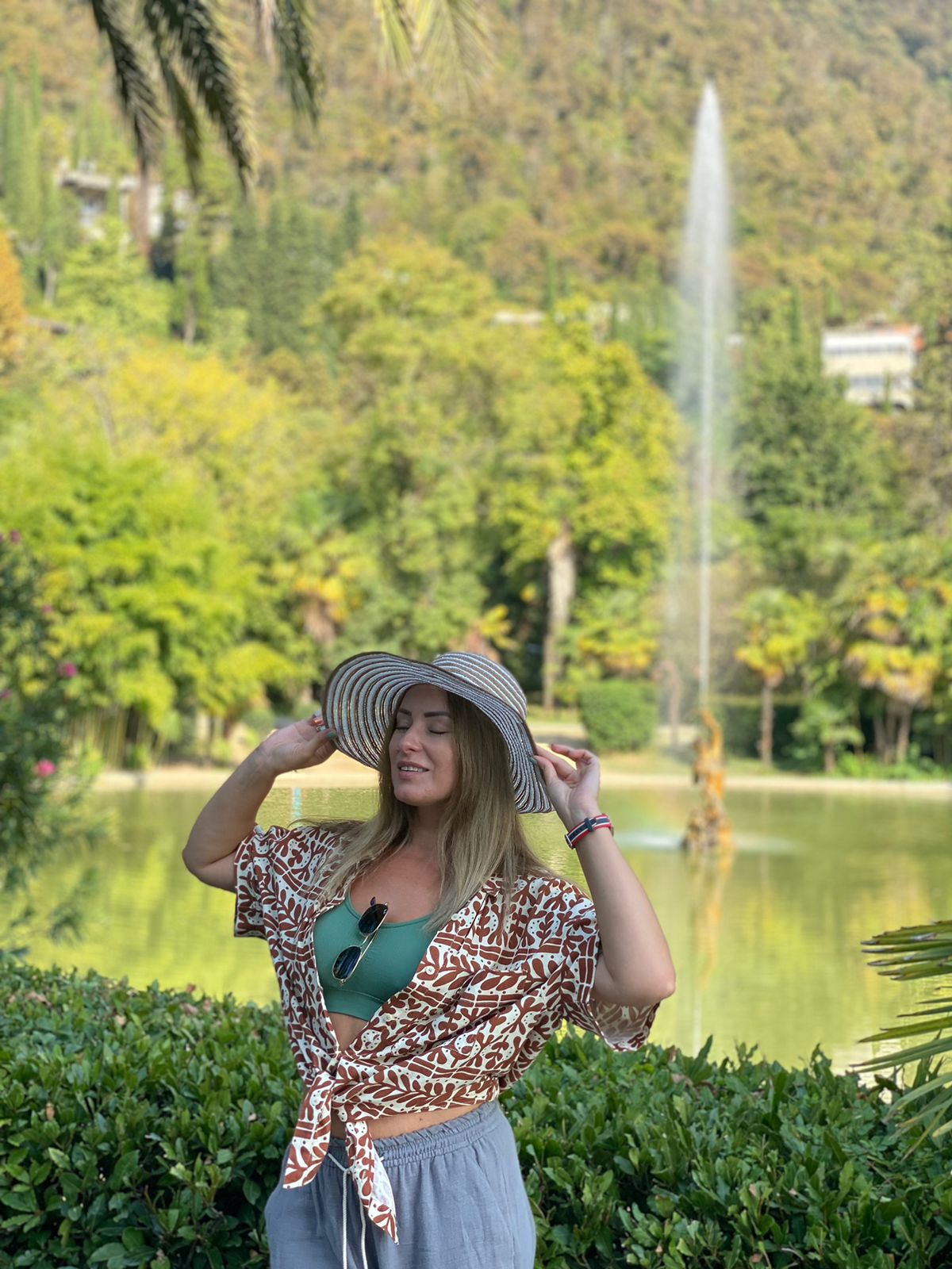 Абхазия с фотографом: мимоза и мандариновые сады! (19/51)