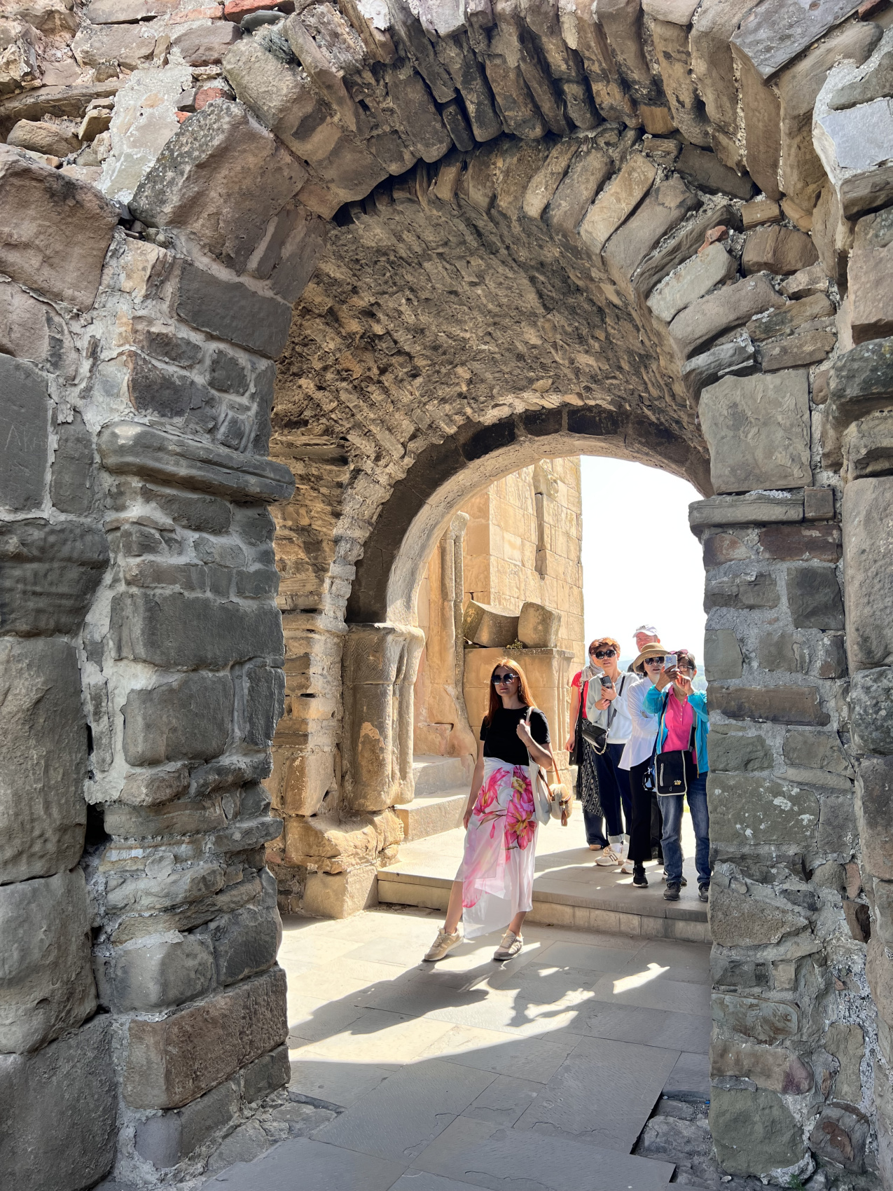 Грузия В гости к виноделам (2/17)