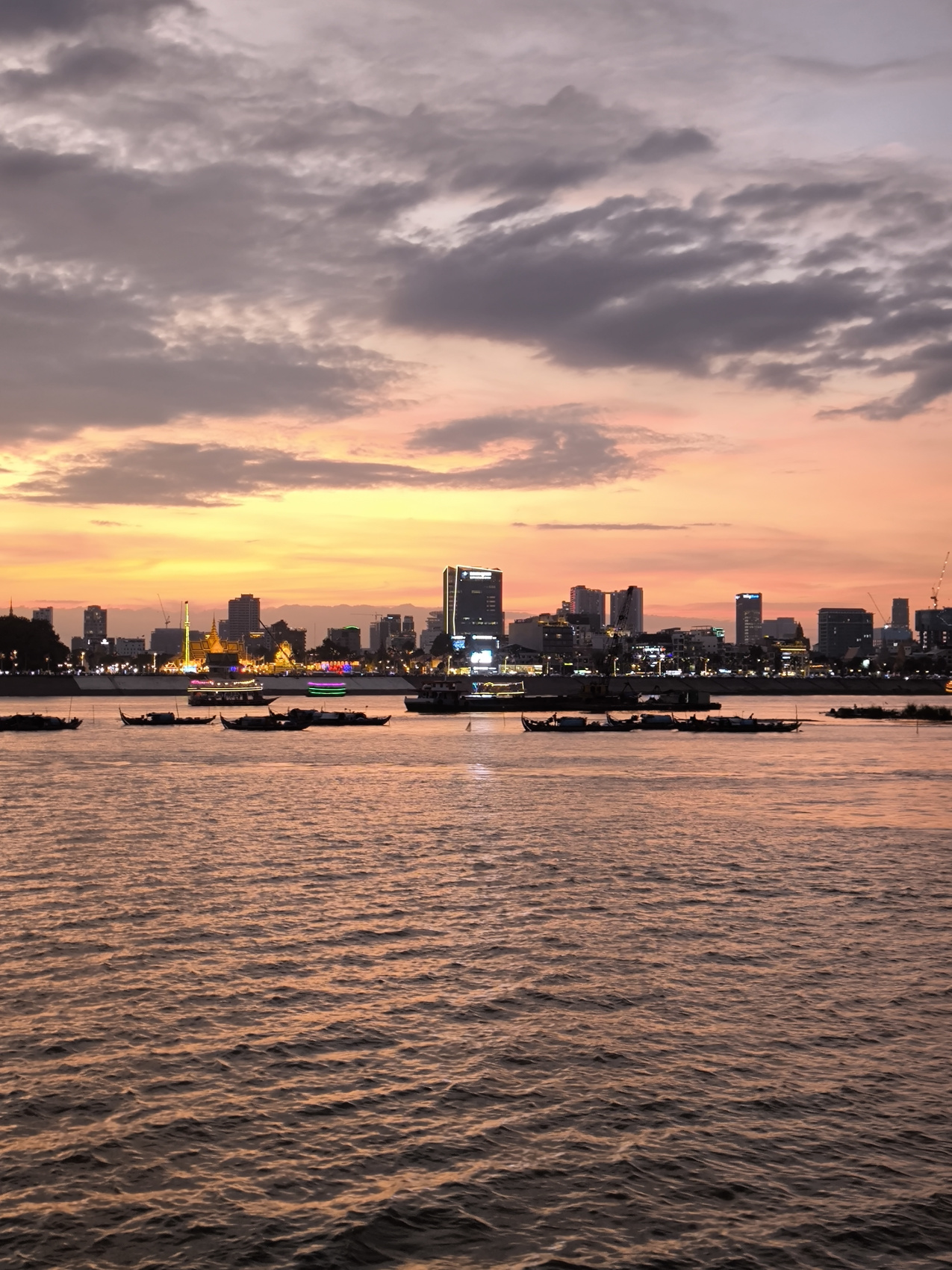 Таиланд и Камбоджа. На стыке двух культур. Пляж Ко Самет. (7/33)