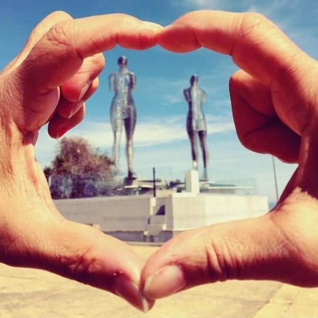 Атмосферная  Грузия с морем, сбором винограда и изготовлением вина (14/35)