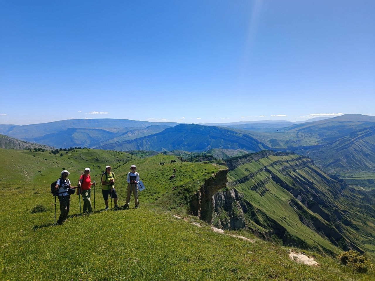 По краю башен. Кавказская тропа