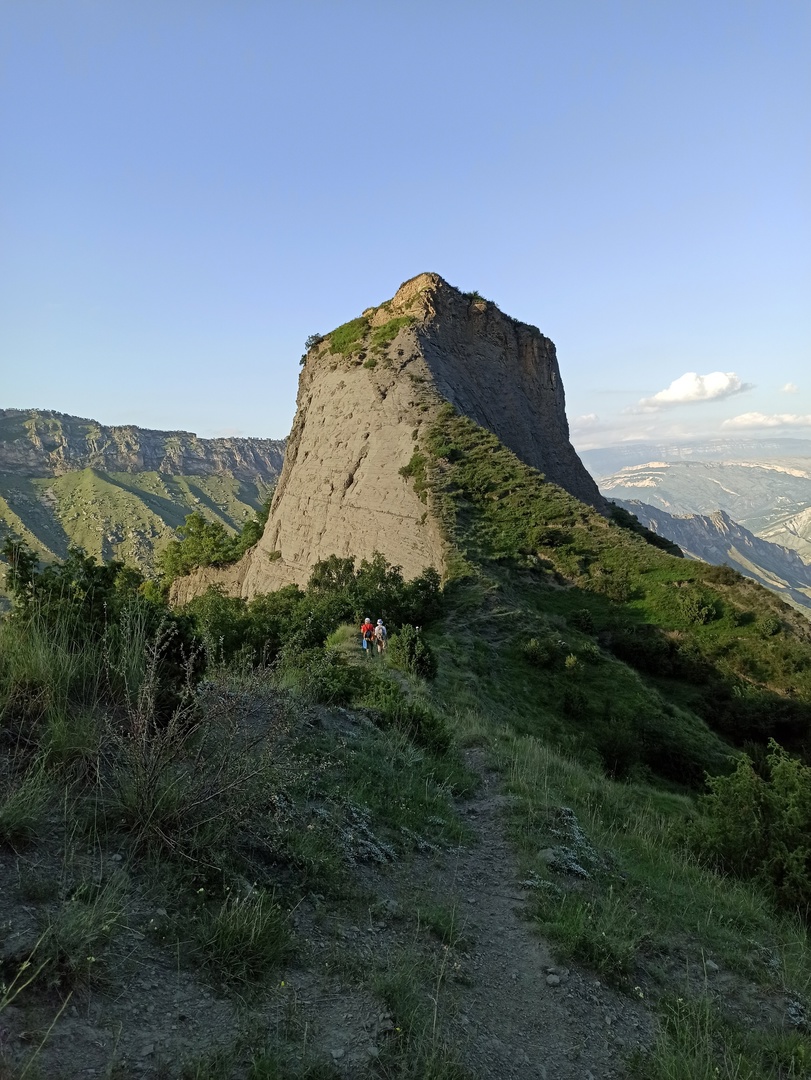 По краю башен. Кавказская тропа (10/11)