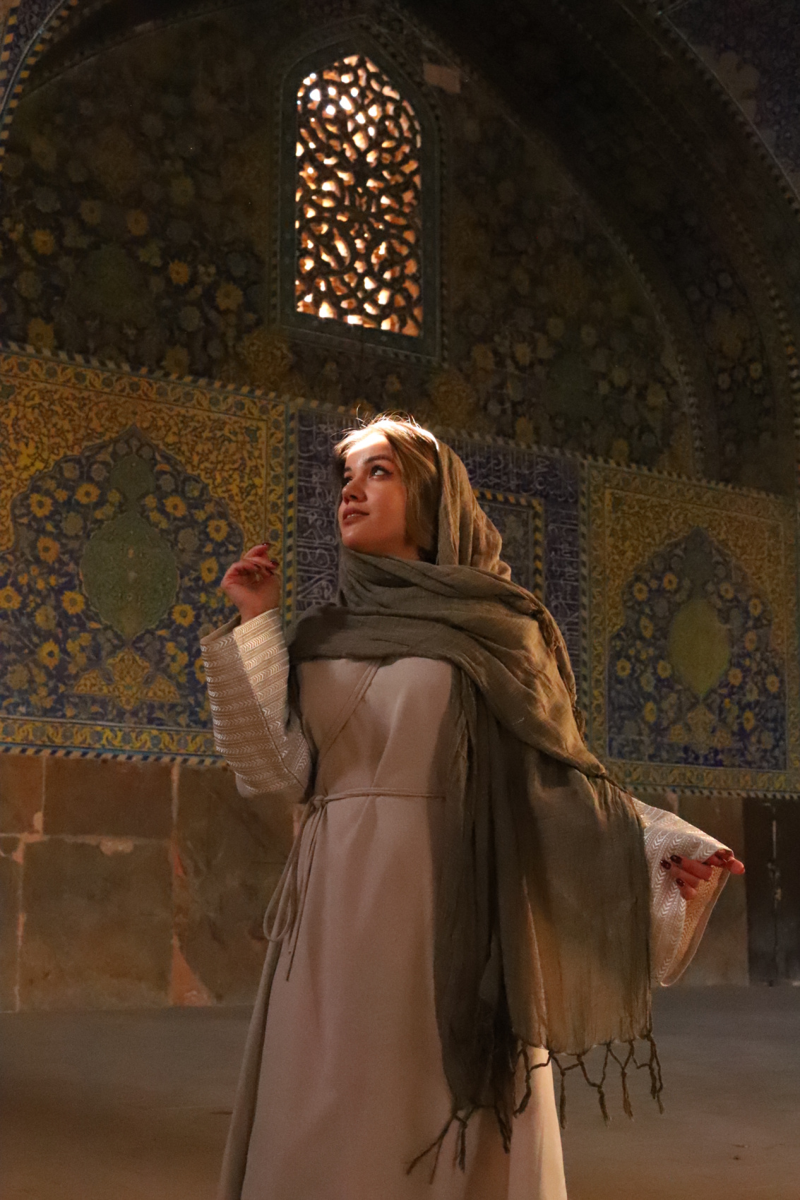 Воздушные купола Персии. Фотодевичник в Иране (32/95)