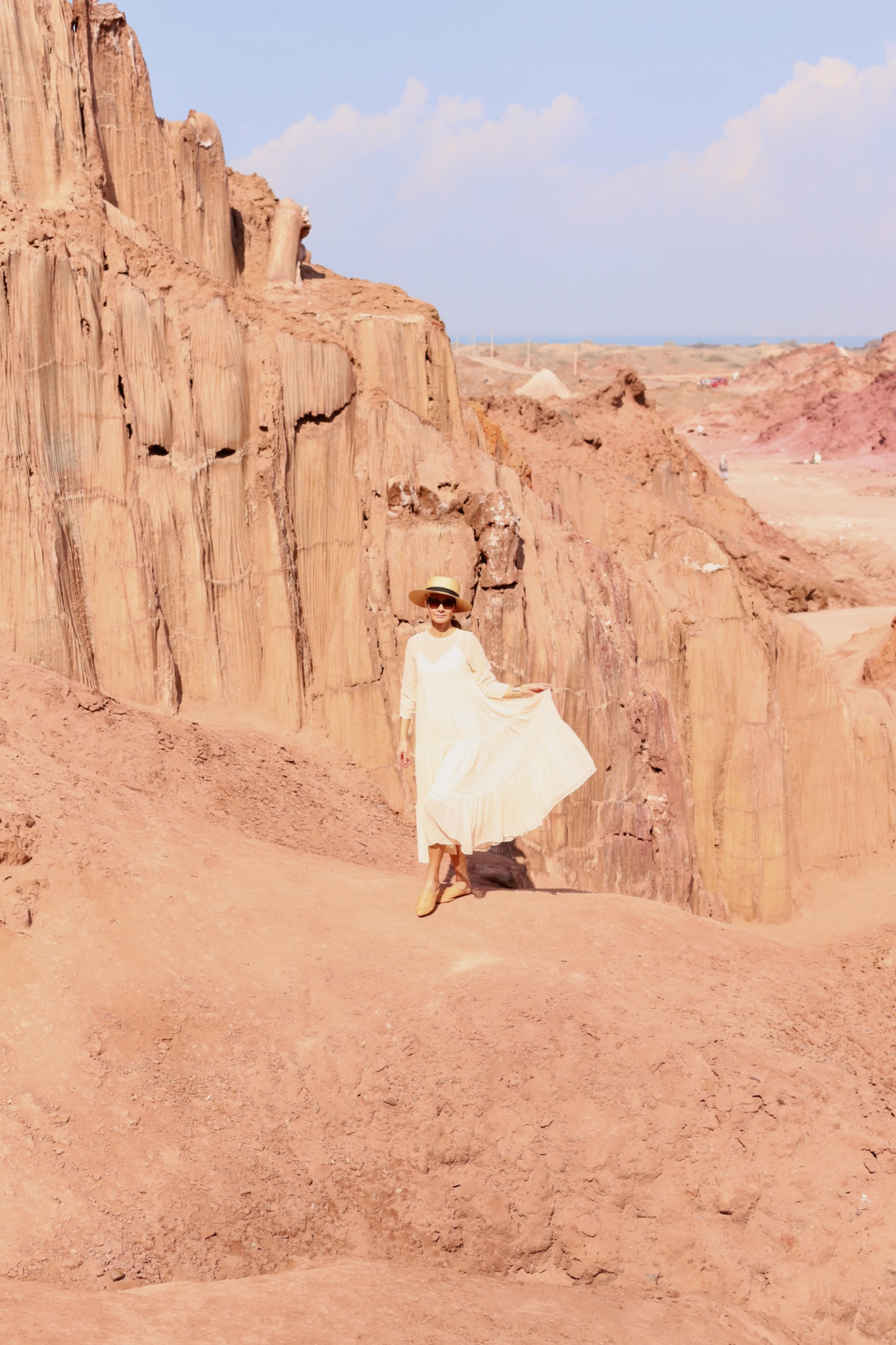 Воздушные купола Персии. Фотодевичник в Иране (12/95)