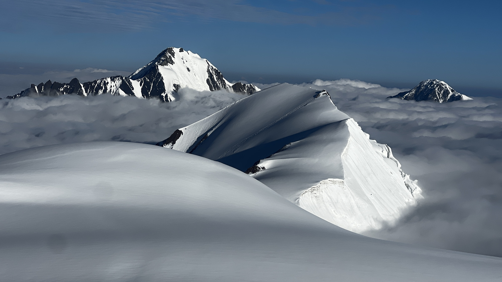Восхождение на Казбек с юга: горы, хинкали, вино (4/32)