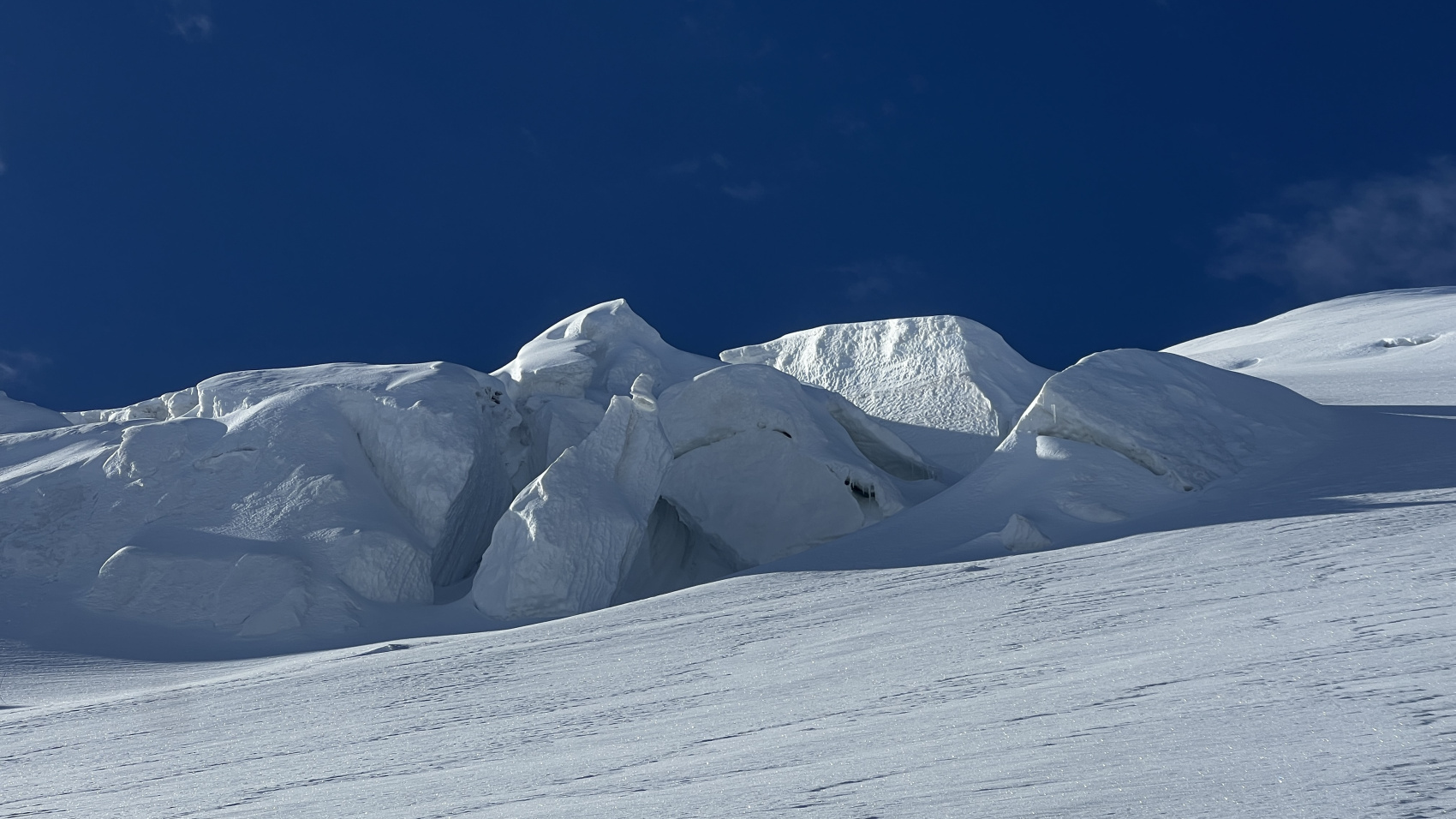 Восхождение на Казбек с юга: горы, хинкали, вино (5/32)