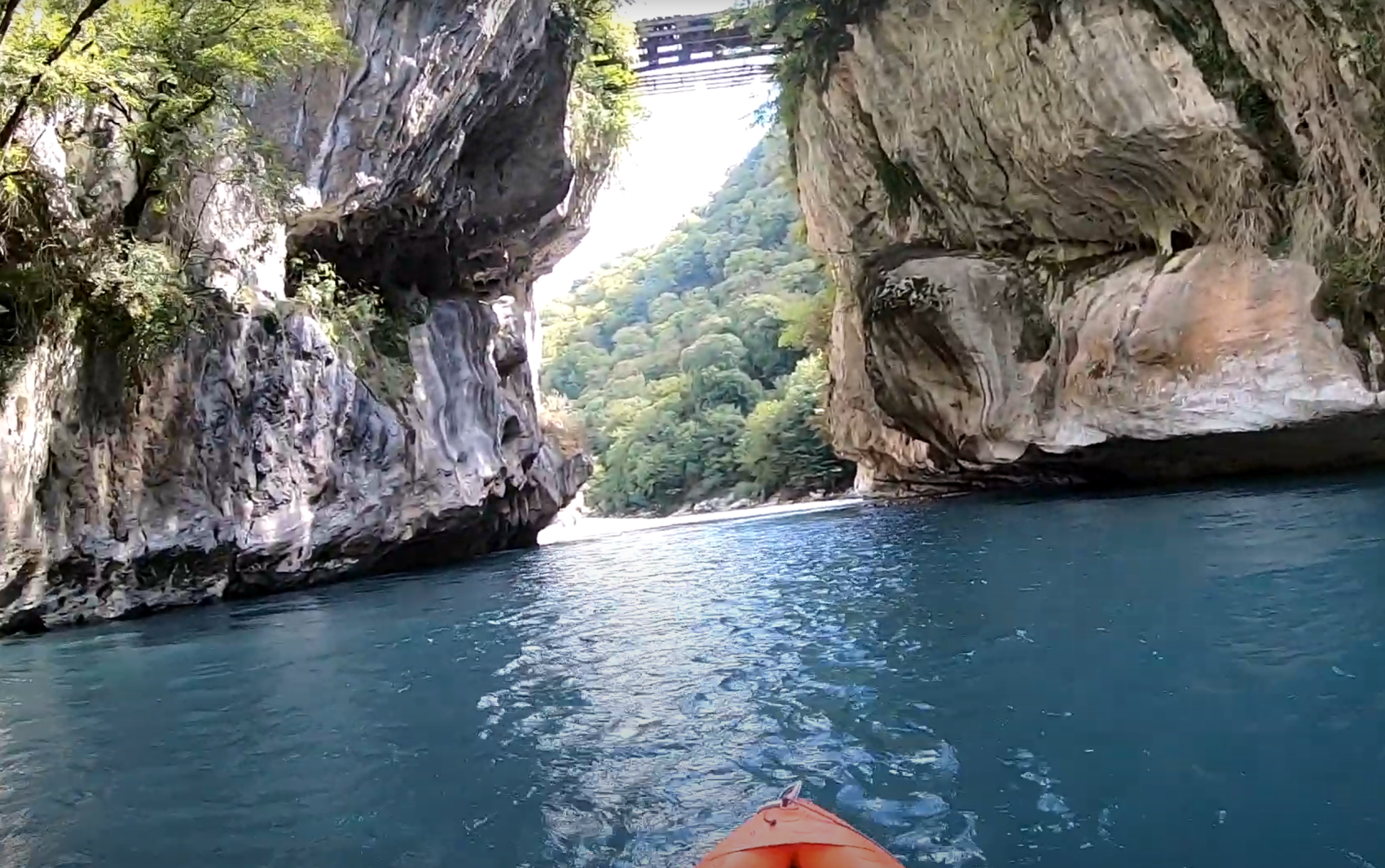 Сплав на байдарках в Абхазии: реки Бзыбь и Кодор (6/8)