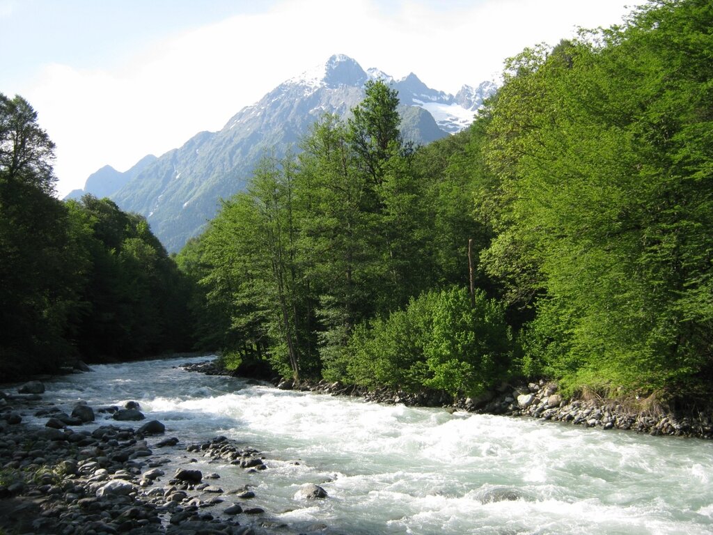 Сплав на байдарках в Абхазии: реки Бзыбь и Кодор (2/8)