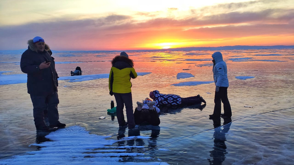 Зимний лед Байкала. Проживание на турбазе. (79/92)