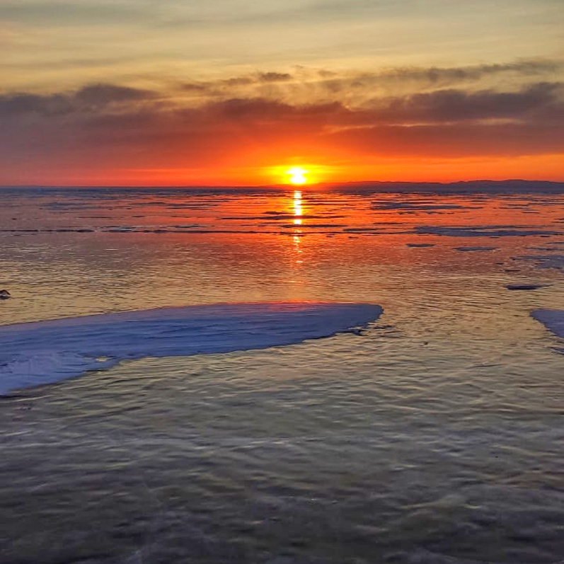 Зимний лед Байкала. Проживание на турбазе. (35/92)
