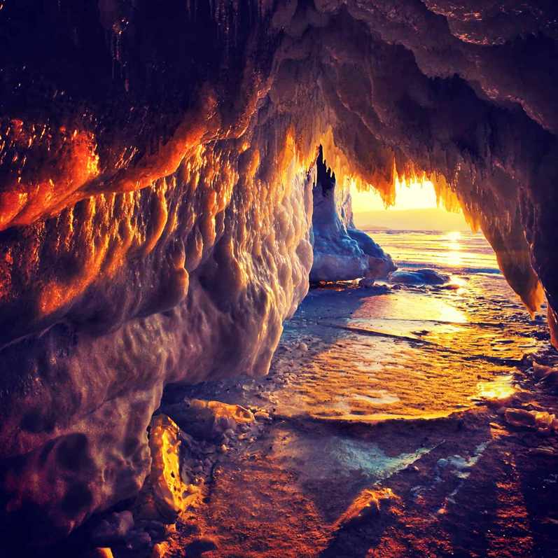 Зимний лед Байкала. Проживание на турбазе. (13/92)