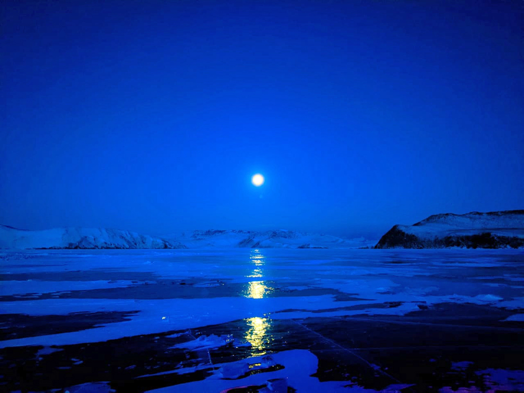 Зимний лед Байкала. Проживание на турбазе. (29/92)