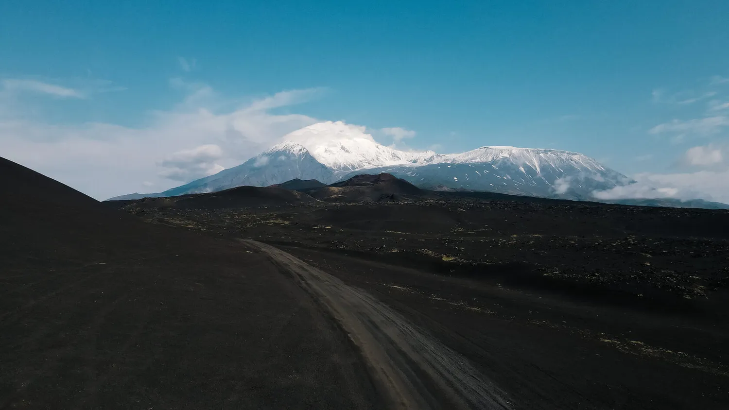 Толбачик и Шивелуч (4/25)