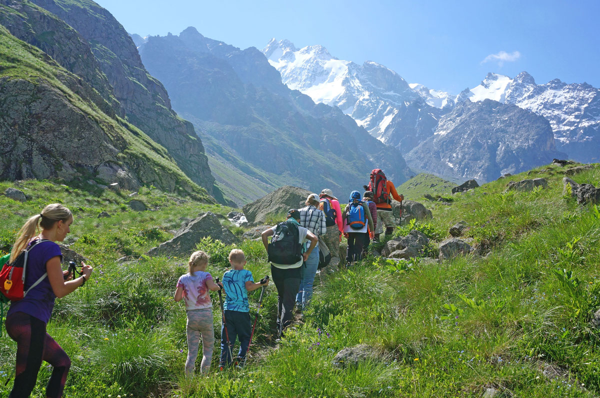 Горный лагерь в Безенгийском ущелье (25/47)