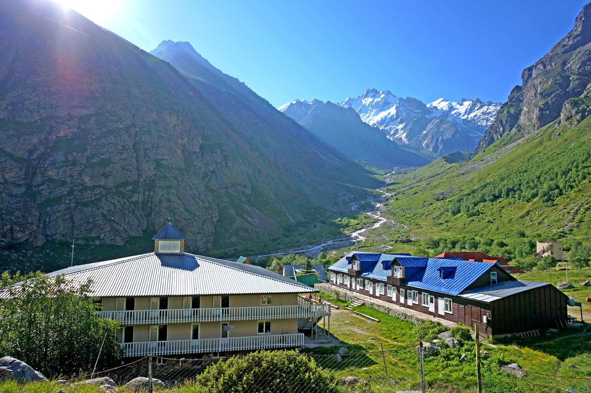 Горный лагерь в Безенгийском ущелье (23/47)