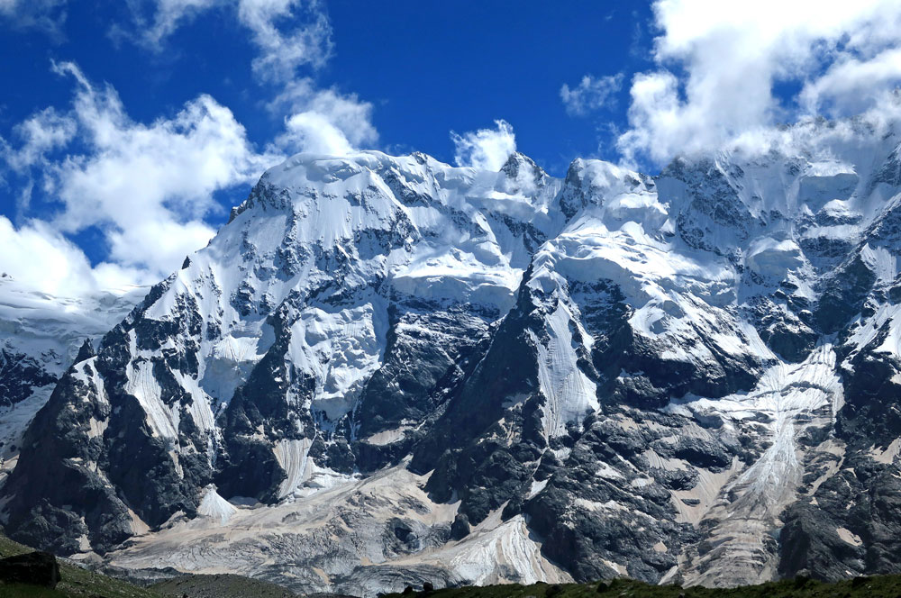 Горный лагерь в Безенгийском ущелье