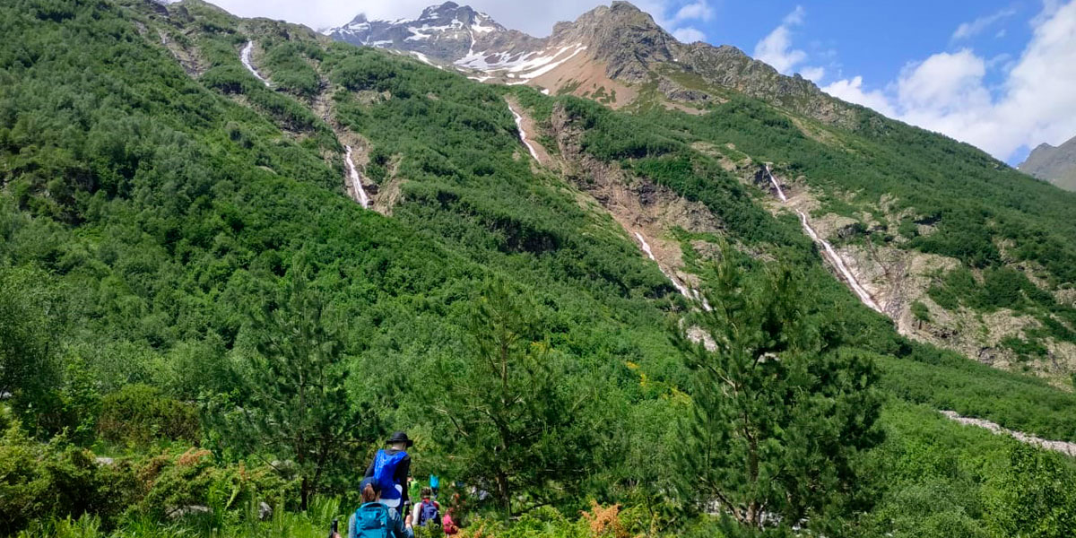 Горный лагерь в Северной Осетии. Дигорское ущелье (19/74)
