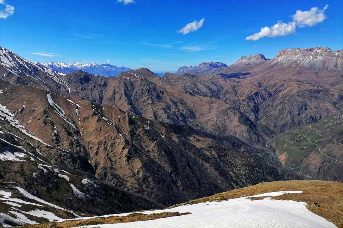 Горный лагерь в Цейском ущелье. Северная Осетия (13/51)