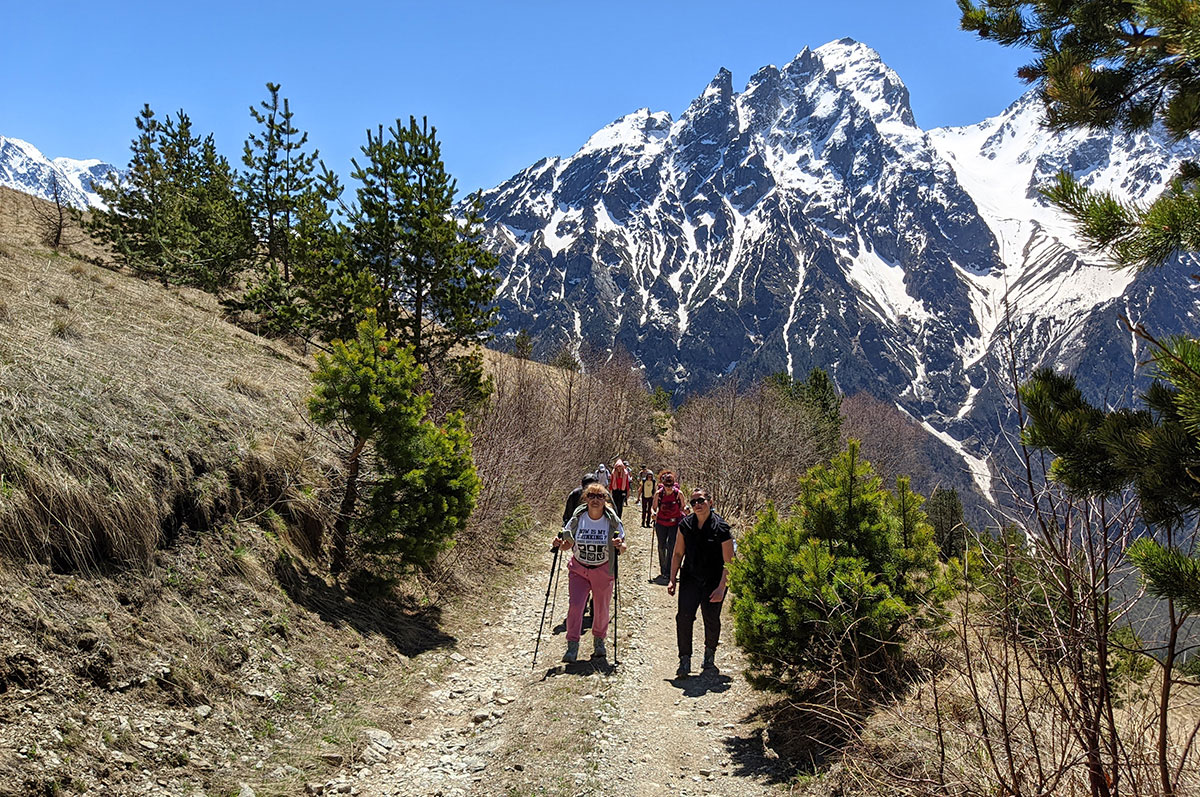 Треккинг в Цейском ущелье. Комфорт-тур с гостиницей (13/50)