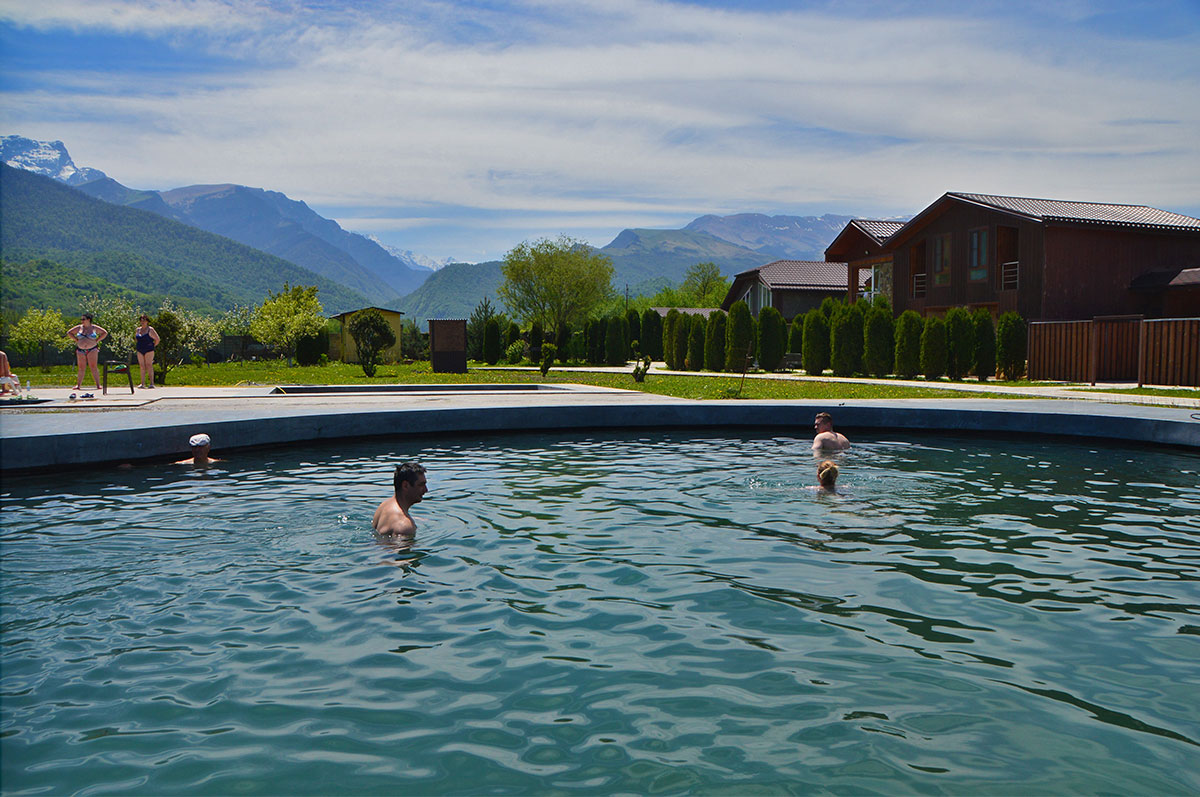 Треккинг в Цейском ущелье. Комфорт-тур с гостиницей (10/50)