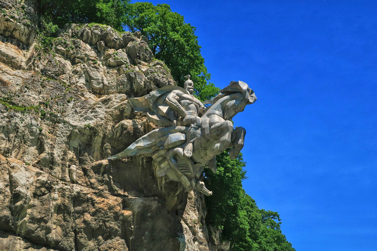 Треккинг в Цейском ущелье. Комфорт-тур с гостиницей (21/50)