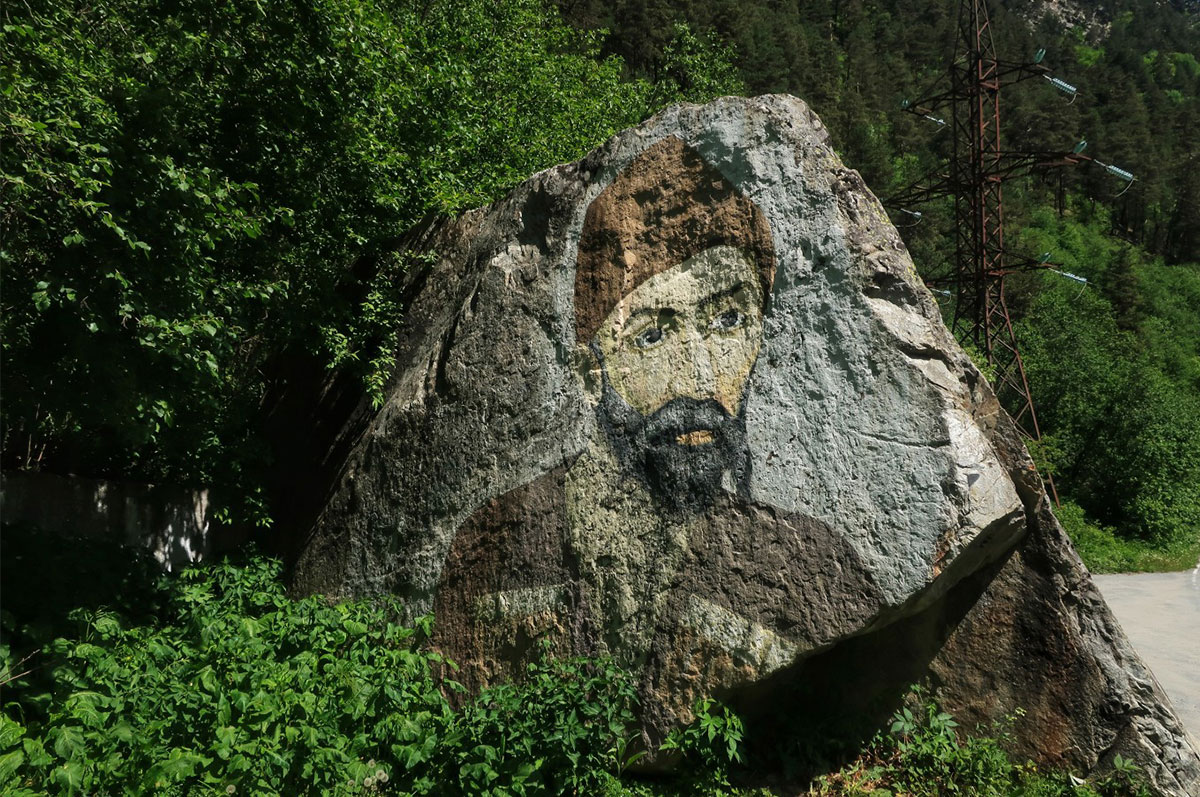 Треккинг в Цейском ущелье. Комфорт-тур с гостиницей (4/50)