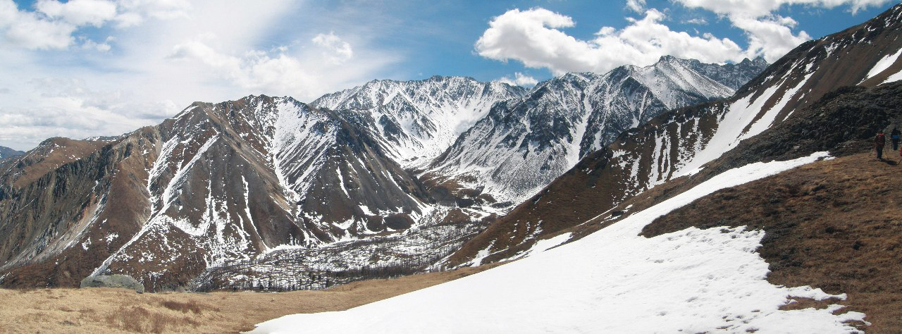 Восхождение на Мункусардык (3491м) и Байкальские приключения (6/23)