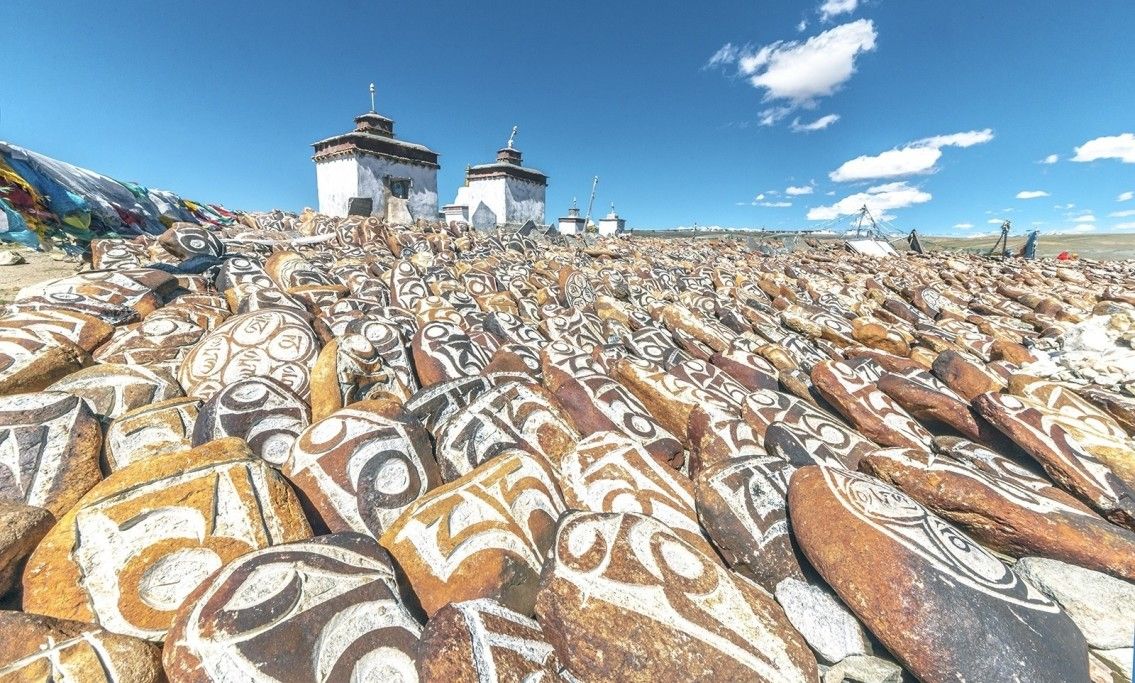 Кора вокруг священной горы Кайлас на Полнолуние (5/10)