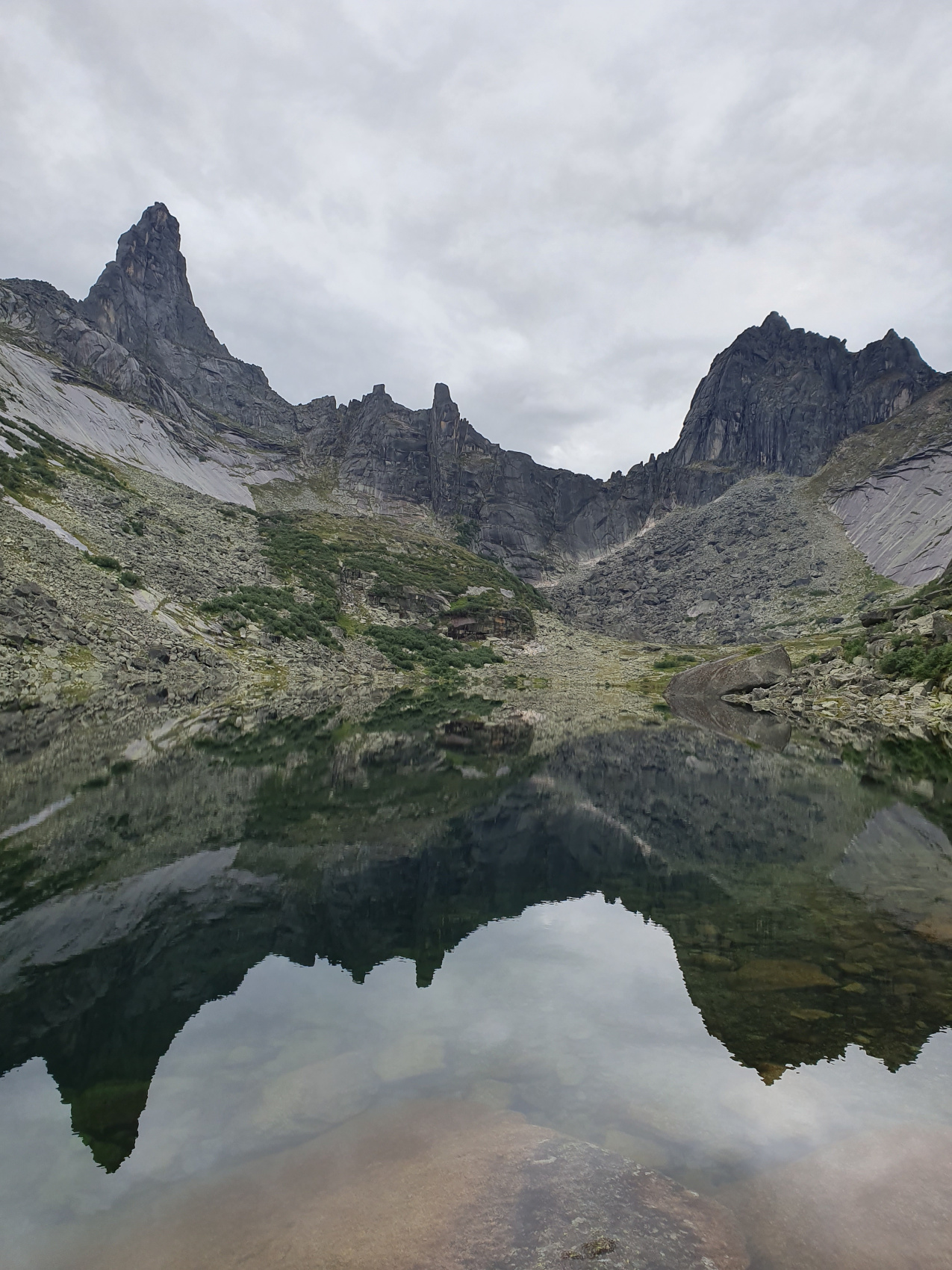 Ергаки. Знакомство с краем скал и озер