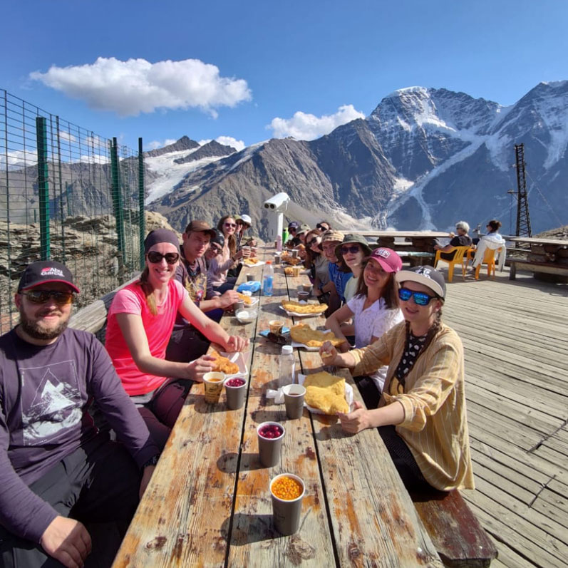 Треккинг в Приэльбрусье без рюкзаков. (44/45)