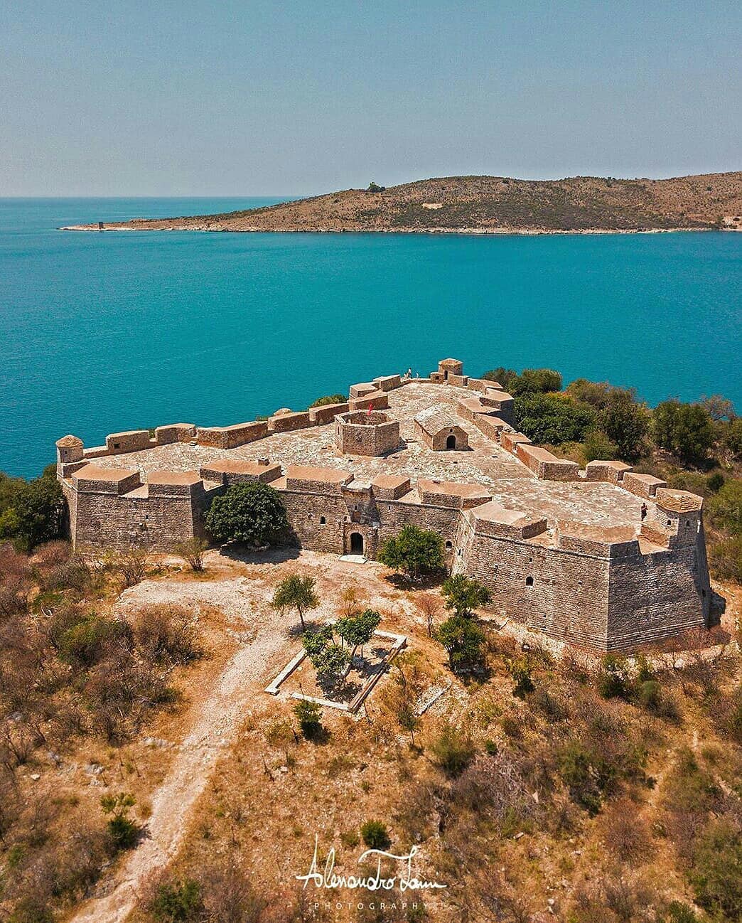   АЛБАНИЯ - полное погружение  (58/70)